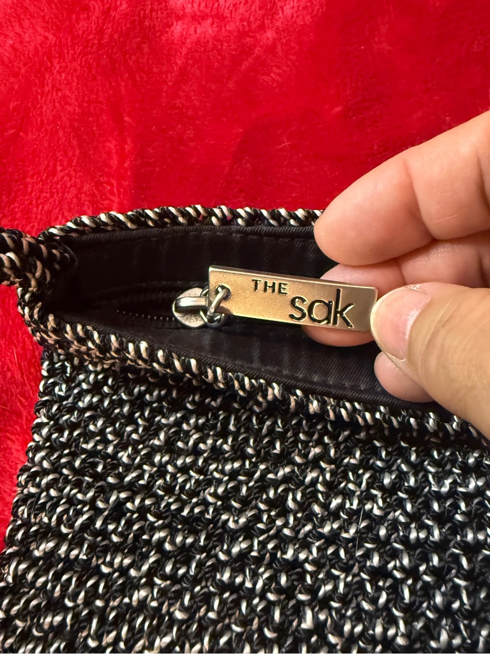 The Sak Vintage 90s Y2K Black Silver Knit Crochet Shoulder Bag Minimalist Boho - Picture 2 of 4